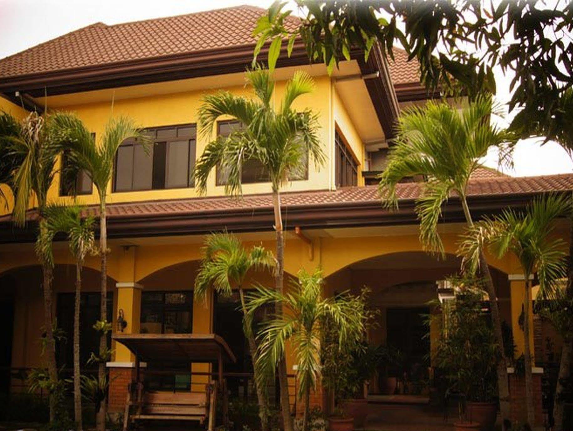 Casa Verde Boutique Hotel And Gardens Imus Εξωτερικό φωτογραφία